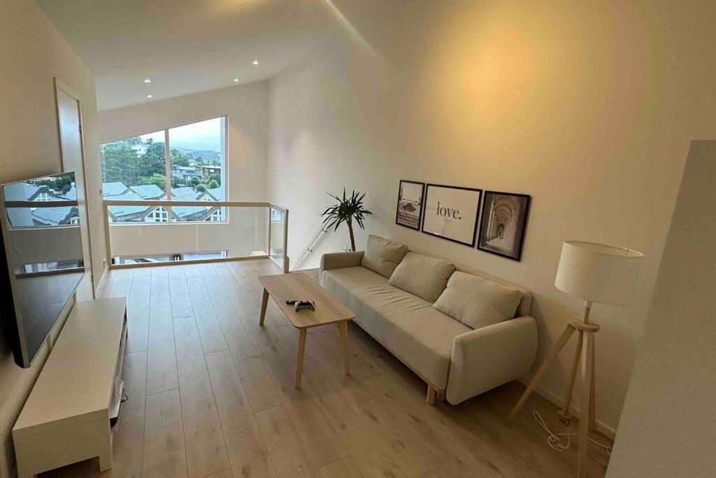 Top Floor Apartment Arossanden 5 A Kristiansand Exterior foto